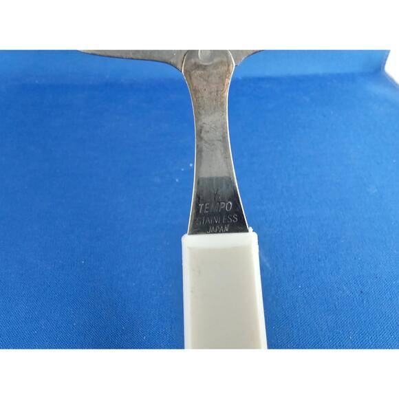 Vintage Tempo Stainless Steel Cheese Slicer/Server w/White Handle - Japan - Picture 7 of 8